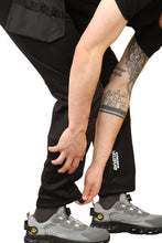 Load image into Gallery viewer, Men's Waterproof  Softshell cargo Workwear Trousers Removeable Pockets