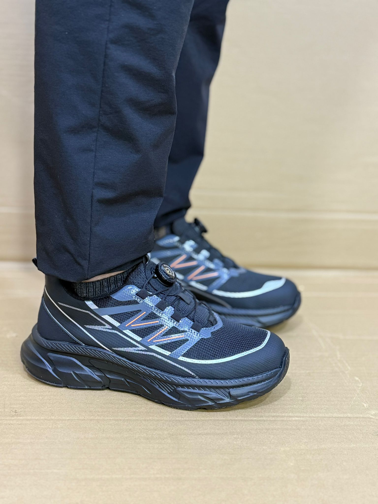 Men's Steel Toe & Puncture Proof  Breathable Shock-Absorbing